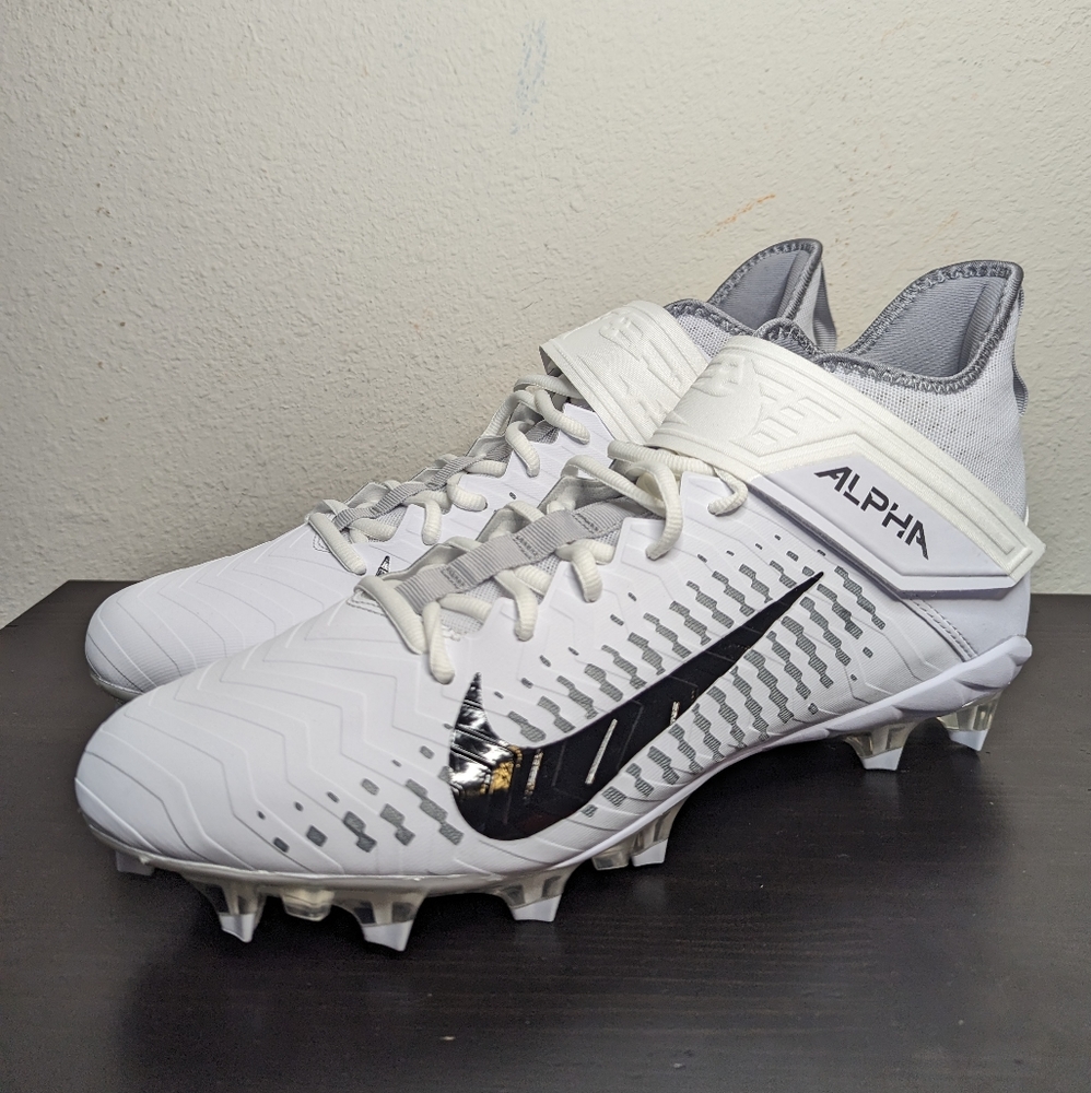 Nike Alpha Menace Pro 2 Mid Cleats AQ3209-100 Mens Football No Lid On Box